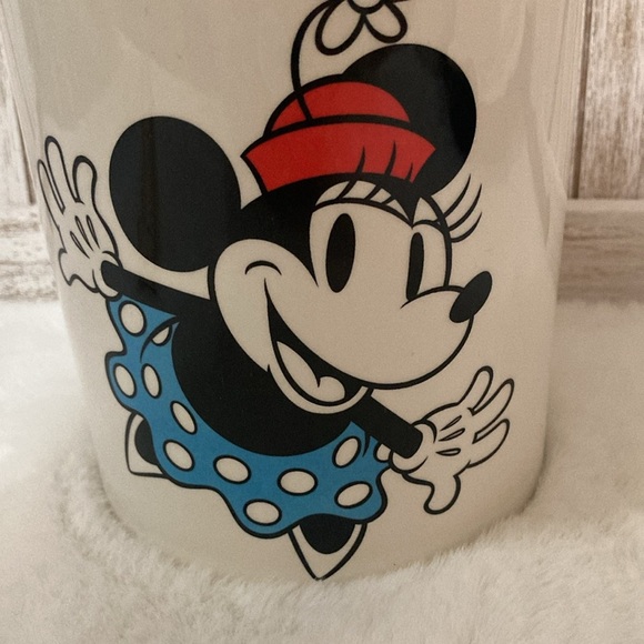 Disney Minnie Mouse Canister - Picture 3 of 9